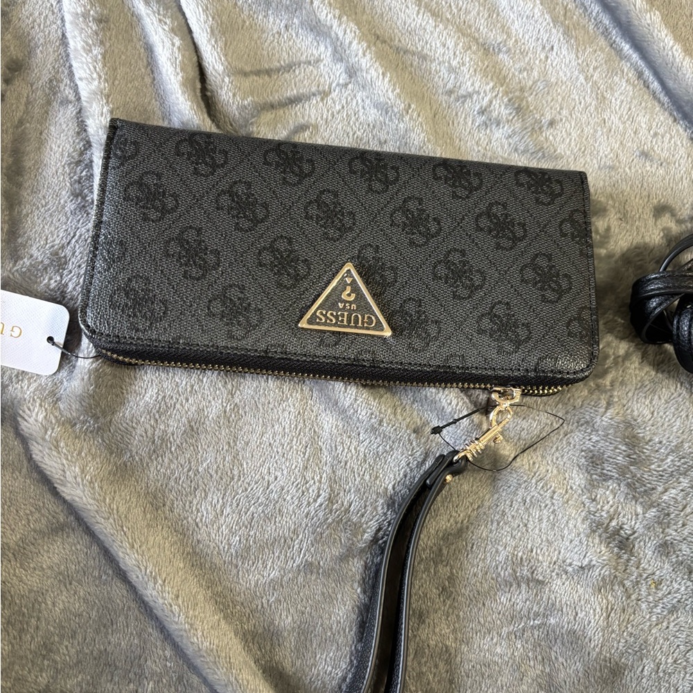 Guess wallet beautiful new